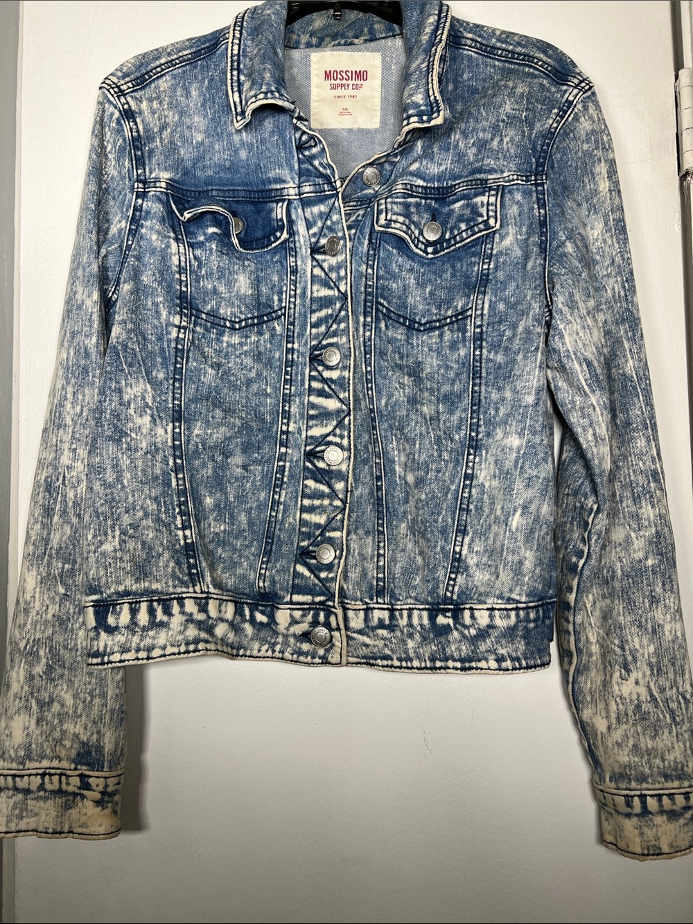 Mossimo Supply Co. Women's Acid Wash Blue Jean Jacket
